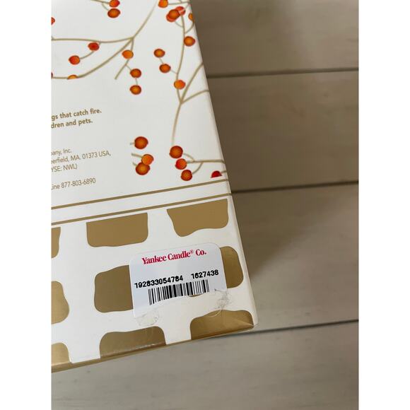 Yankee Candle Holiday Gift Set - Picture 6 of 6